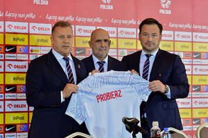 Probierz straci pracę w przypadku niepowodzenia na EURO 2024? Kulesza odpowiada [WIDEO]
