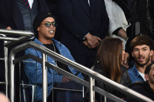 Ronaldinho ma nowy klub. Szok