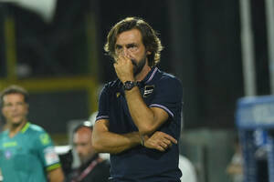 Pirlo wyrzucony z pracy. Niedługa przygoda legendy