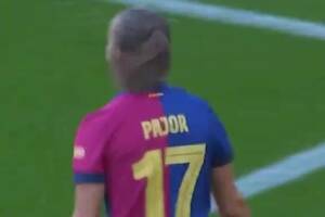 Hat-trick Pajor! 10:1! Barcelona Polakami stoi [WIDEO]