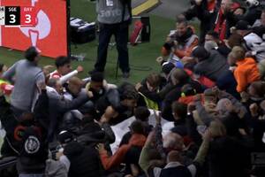 Bayern stracił zwycięstwo w doliczonym czasie! Rollercoaster we Frankfurcie [WIDEO]