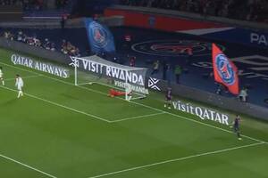 PSG lepsze w hicie Ligue 1. Mistrzowie Francji uciekają rywalom [WIDEO]