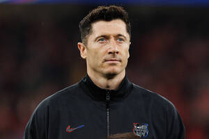 Hiszpanie wyrozumiali dla Lewandowskiego. Oceny po meczu Barcelony z Benficą