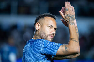 Neymar znów podpadł w Brazylii. Tak zachował się na meczu Santosu