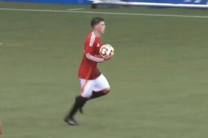 Syn Rooneya idzie w ślady ojca. Już strzela dla Man United [WIDEO]