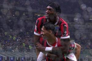 Milan znokautował Inter! Pogrom w półfinale Pucharu Włoch [WIDEO]