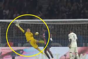 Bułka bronił jak natchniony! Polak zatrzymał PSG [WIDEO]