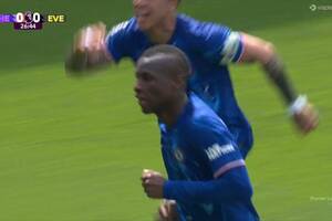 Gol z dystansu uszczęśliwił Chelsea. "The Blues" bliżej awansu do Ligi Mistrzów