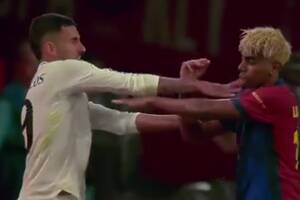 Atak na twarz Yamala. Gracz Barcelony padł jak rażony piorunem [WIDEO]