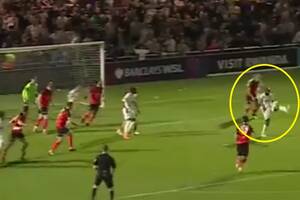 Thriller w barażach o awans. Siedem goli, dwa samobóje i szalona końcówka [WIDEO]