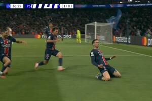 Ale petarda! Piękny gol dla PSG z Arsenalem [WIDEO]