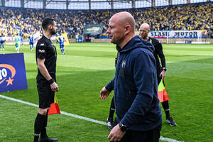 "Miałem być niszczony". Afera w klubie Ekstraklasy, trener oskarża prezesa