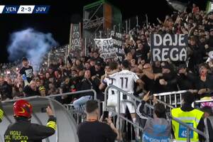 Juventus bliski kompromitacji! Ostatecznie zagra w Lidze Mistrzów [WIDEO]