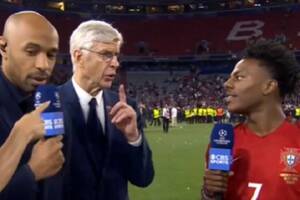 Wenger podpadł… gwieździe internetu. Poszło o Henry’ego [WIDEO]