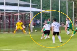 Legia znów nie wygrała. Koszmarne pudło Nsame, gol reprezentanta Polski [WIDEO]