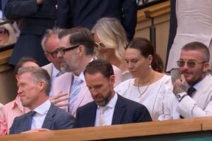 Legenda angielskiej piłki na Wimbledonie. Nie zgadniecie, z kim [WIDEO]
