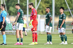 Legia gasi pożar benzyną. Tam sytuacja wygląda najgorzej